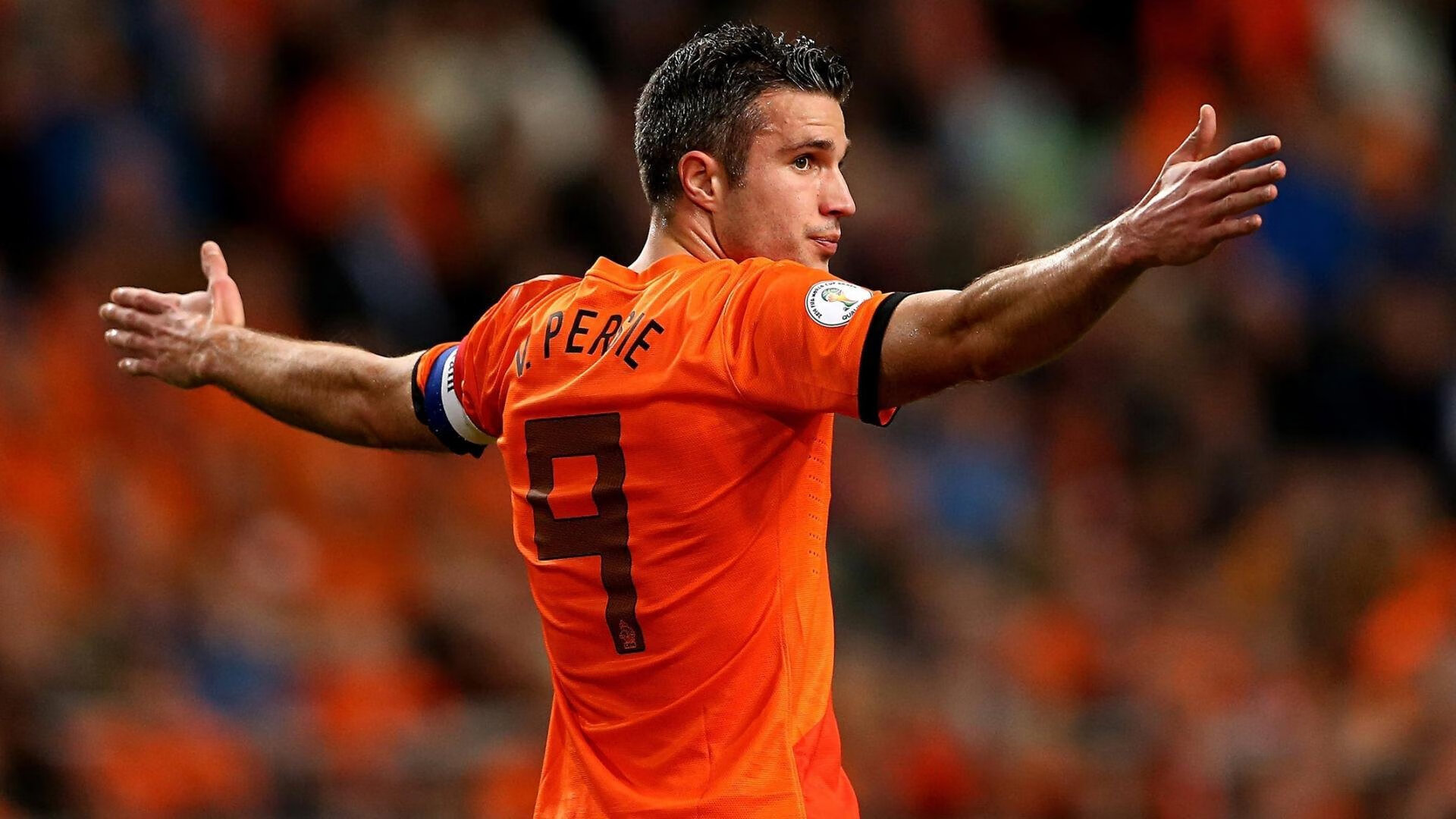 未来“足球皇帝”之路：新秀崭露头角，足坛未来