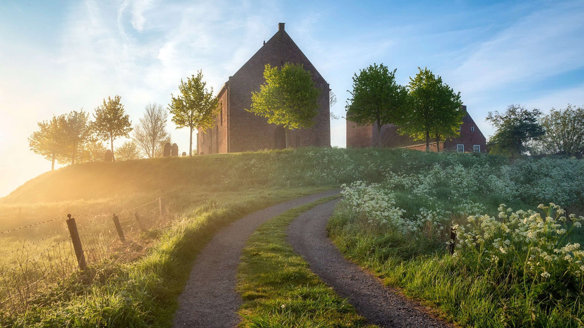 华体会app安装-五大联赛阵容灵活度与替补席战力提升机制，五大联赛强度