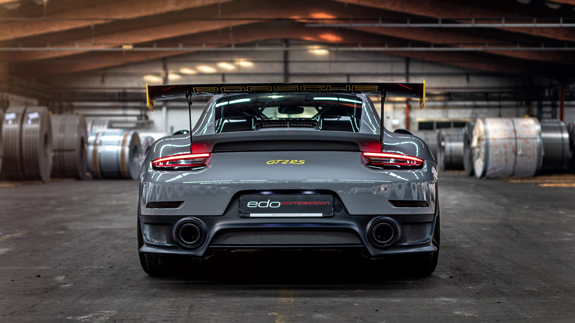 华体会hthapp注册-全黑队传球配合精妙，几乎无缝连接进攻与防守，全黑队服